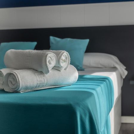 Sunsands Studio Con Balcones 2ºa Playa76 Carihuela Torremolinos Exterior foto